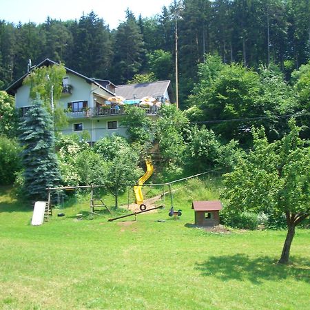 Gasthaus - Gaestehaus Schusterbauer Rein Bagian luar foto