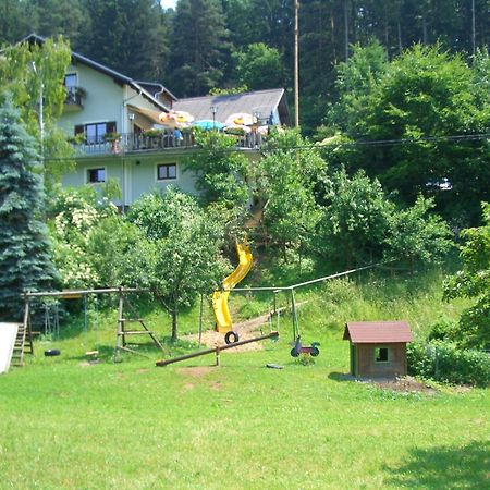 Gasthaus - Gaestehaus Schusterbauer Rein Bagian luar foto